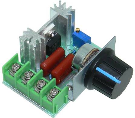 Regulator de alimentare Triac