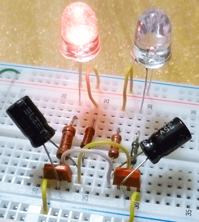 Schema unui multivibrator simetric pe o panou