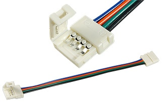 Conector cu patru pini